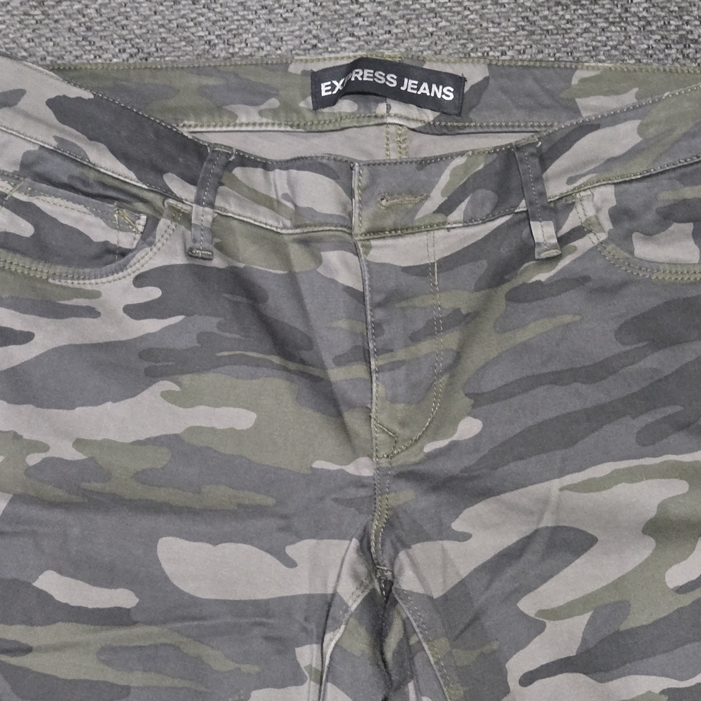 Express Camouflage Ankle Jeans
